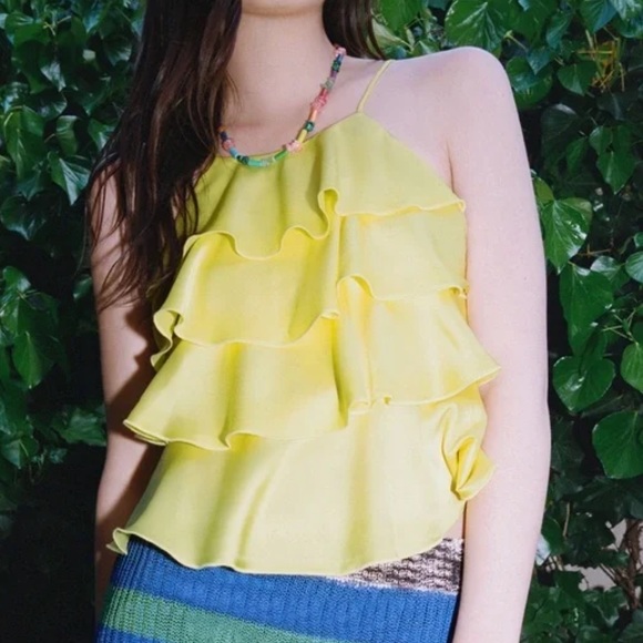 zara yellow ruffle top